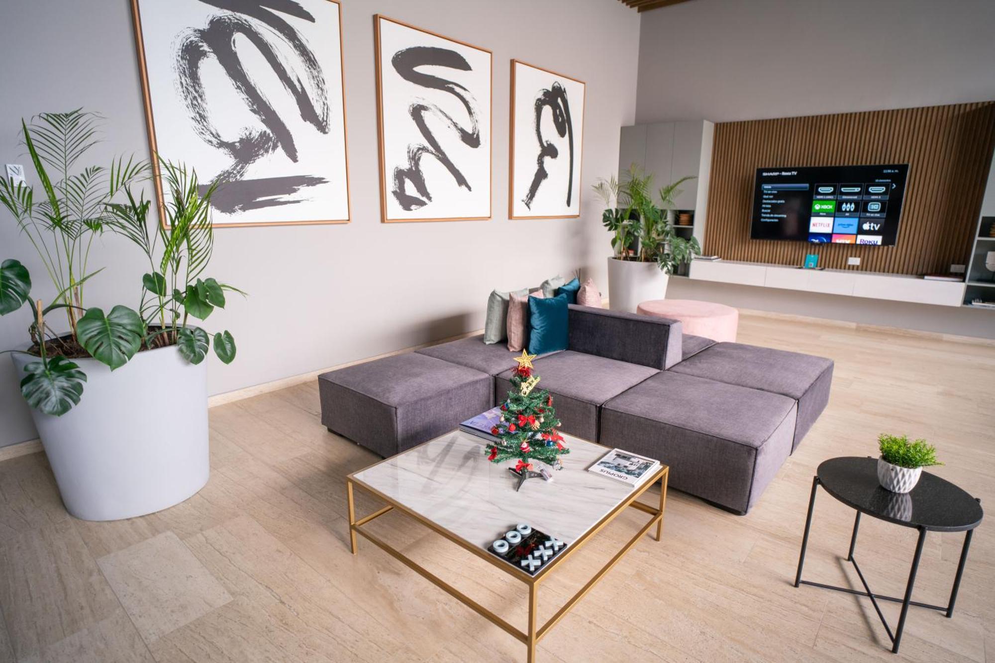 12173 Brand New Lux Signature Us Consulate Mérida